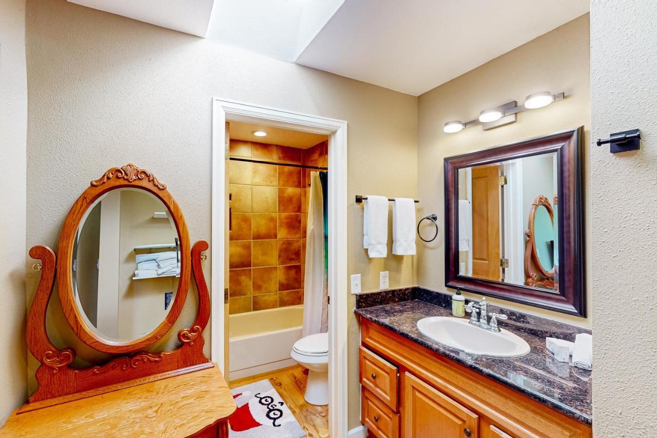 Sunriver Mountain Getaway エイボン エクステリア 写真